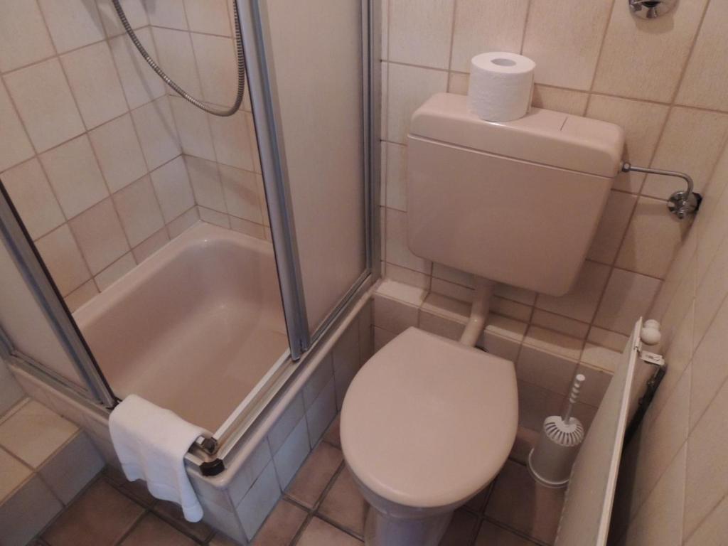 Hotel Am Flughafen Кёльн Номер фото
